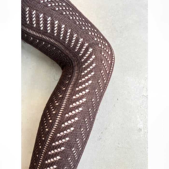 גרביונים תחרה חום