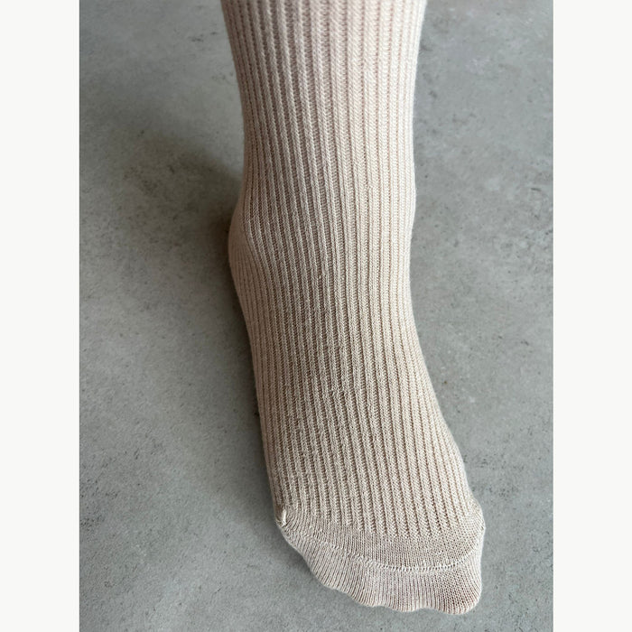 'גרביונים ריב - בז