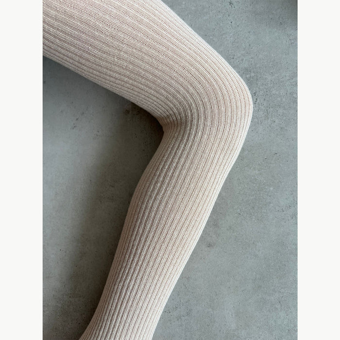 'גרביונים ריב - בז