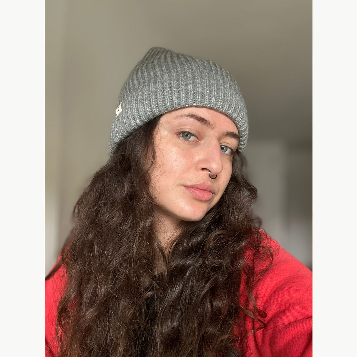 כובע סריג (נשים) - אפור