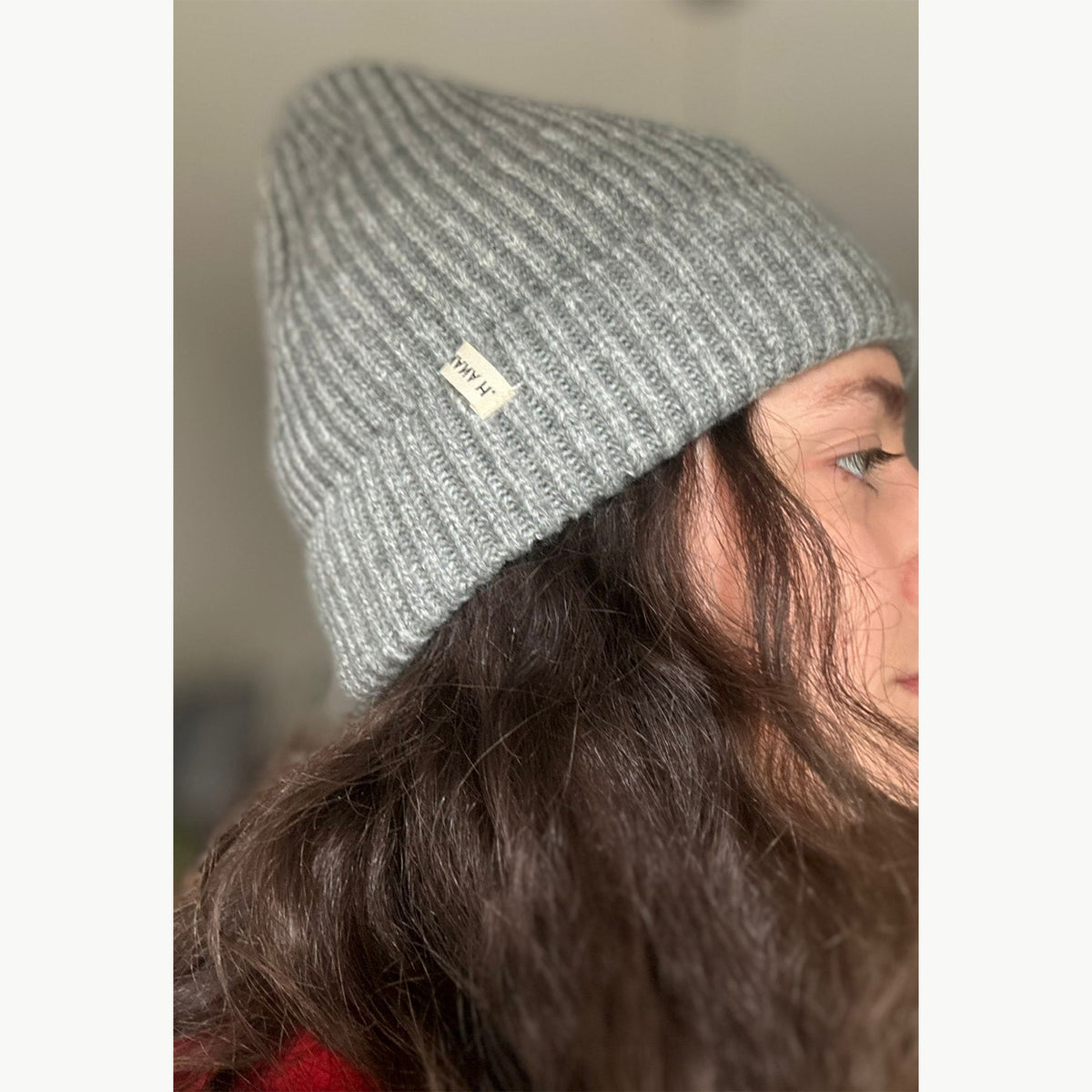 כובע סריג (נשים) - אפור