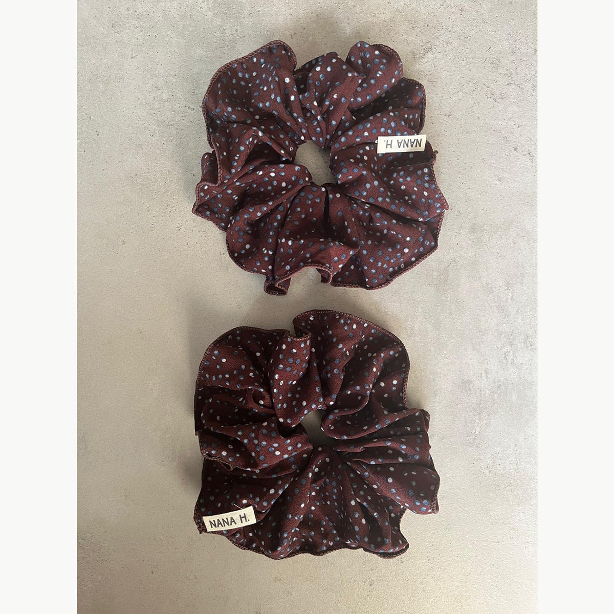 זוג גומיות סקראנצ' ענקיות  - בורדו