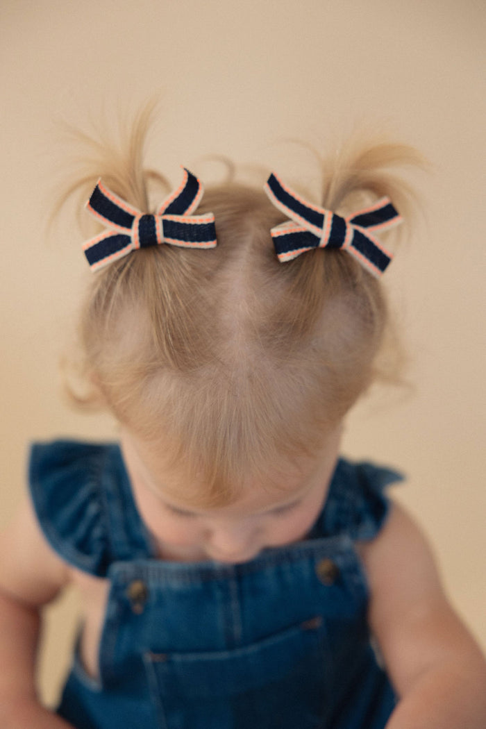 זוג פפיונים ג'ינס פס נאון