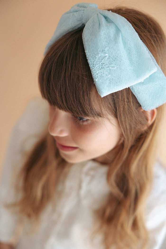 קשת פפיון לייס ראשל - תכלת