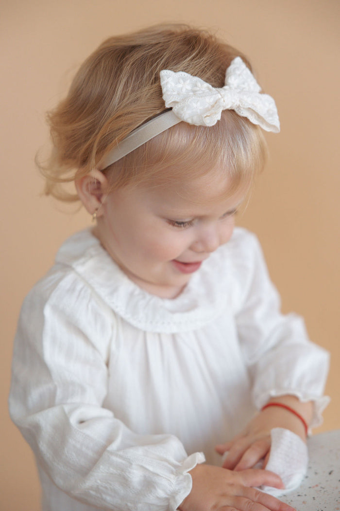 סרט בייבי פפיון תחרה פרחים