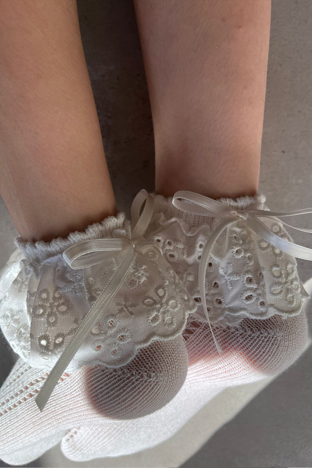 גרביים דנטל פפיון - שמנת