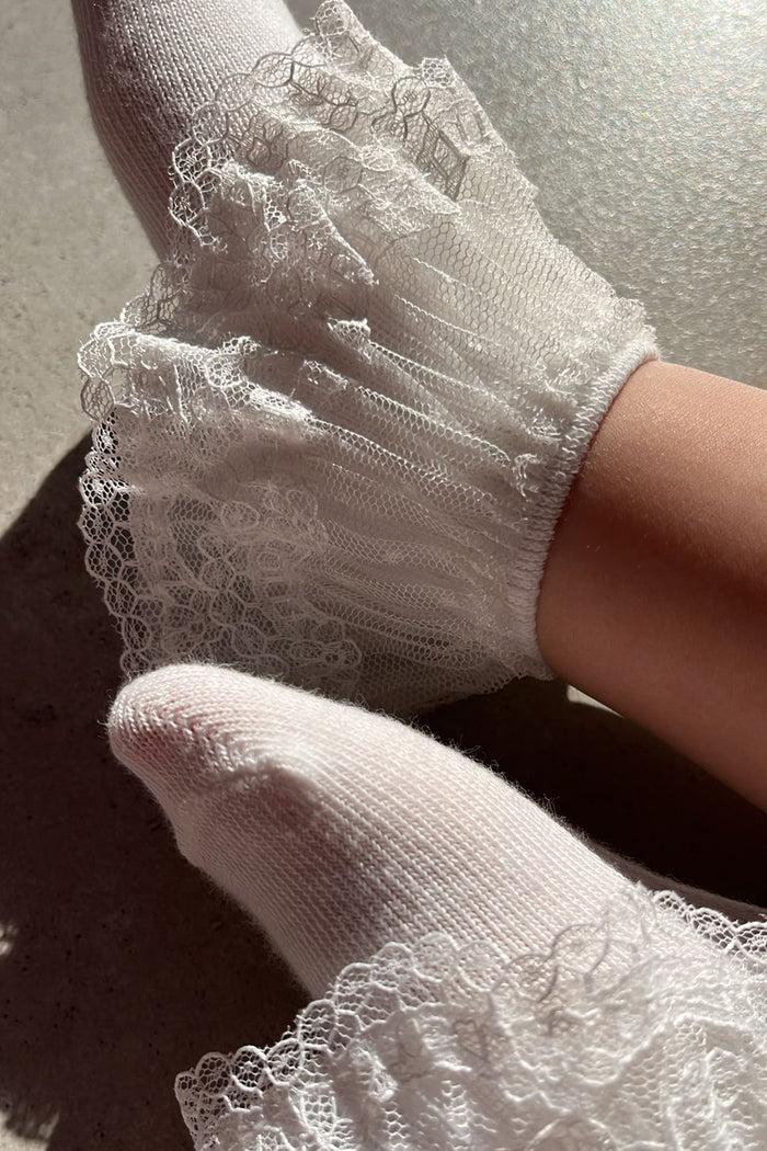 גרביים דנטל טול תחרה - לבן