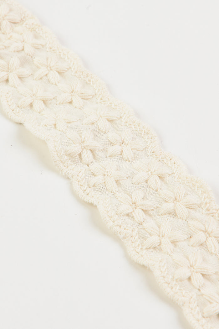 מחזיק מוצץ תחרה פרחים