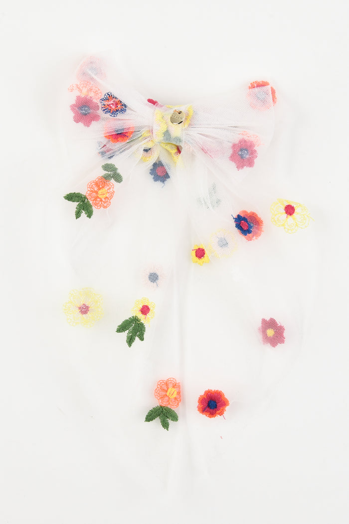 A פפיון טול פרחוני