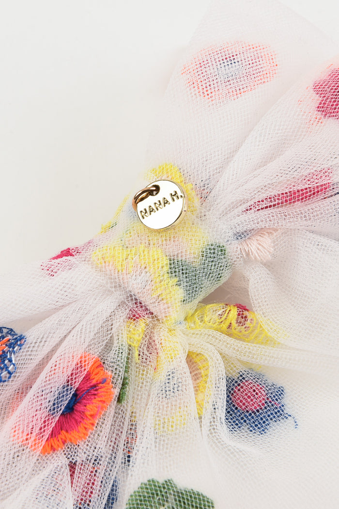 A פפיון טול פרחוני