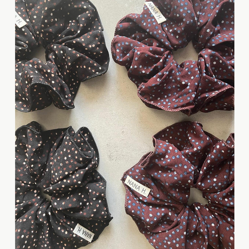 זוג גומיות סקראנצ' ענקיות  - שחור