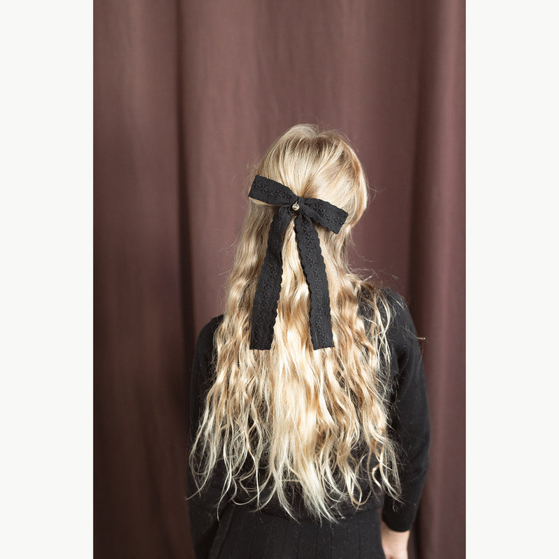 פפיון ארוך תחרה